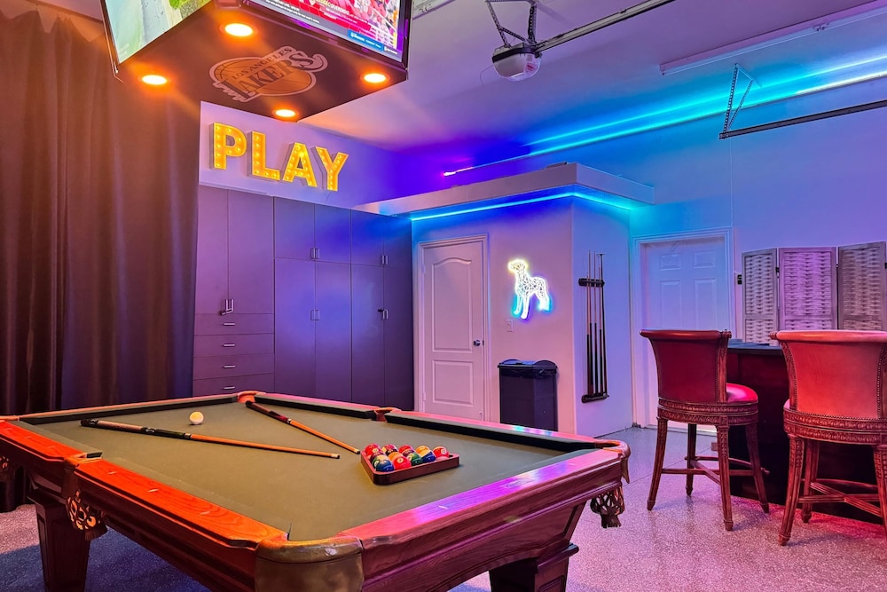 Colina by Avantstay Secluded Mountain Top Oasis w Pool Hot Tub Putting Green