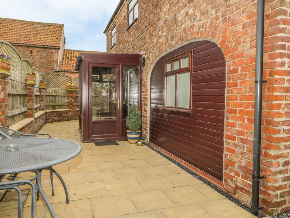 Driffield Vacations - The Barn - Property Image 1