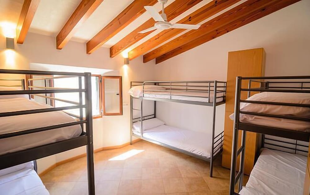 Embat alberg juvenil - Hostel photo 2