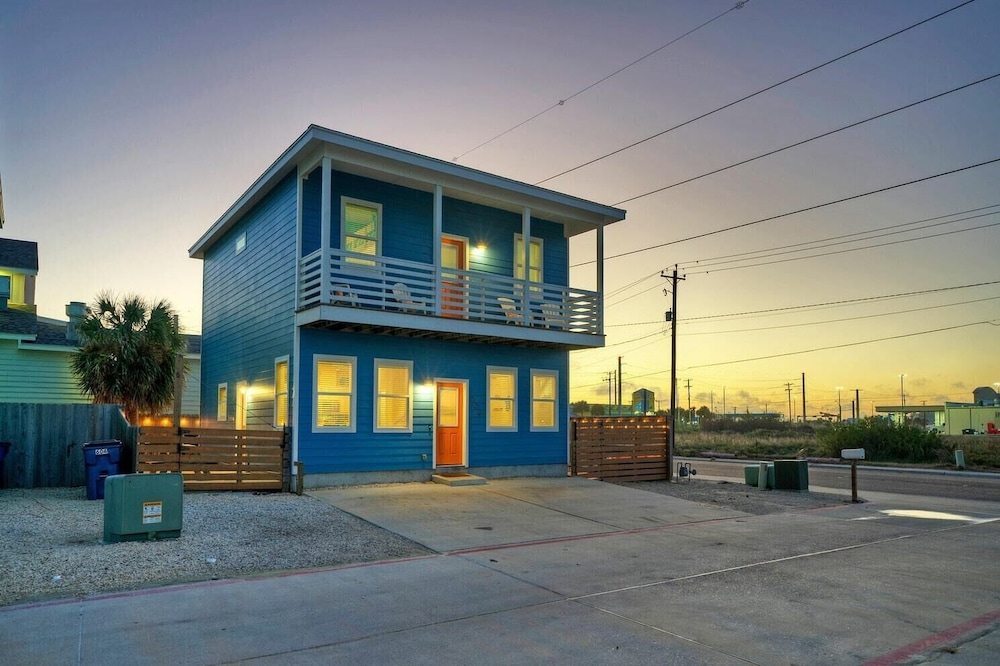 Ocean Devotion by Avantstay Prvt Pool+near Beach view 4