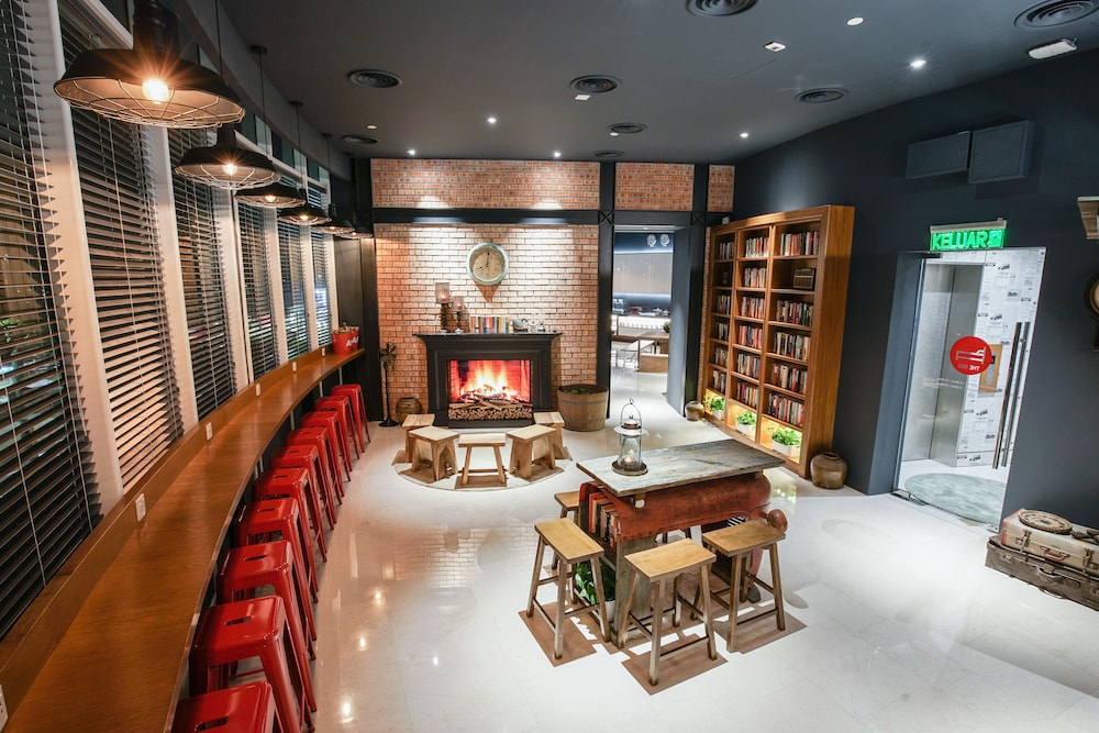 Hotel The Bed KLCC - Hostel - Image 1