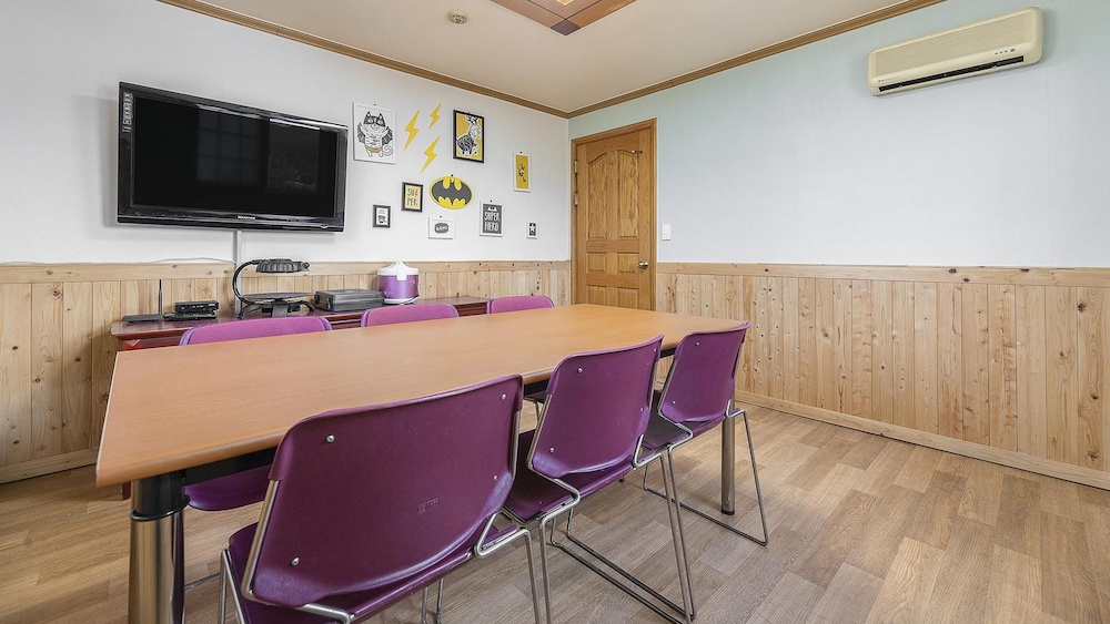 meeting & event spaces
