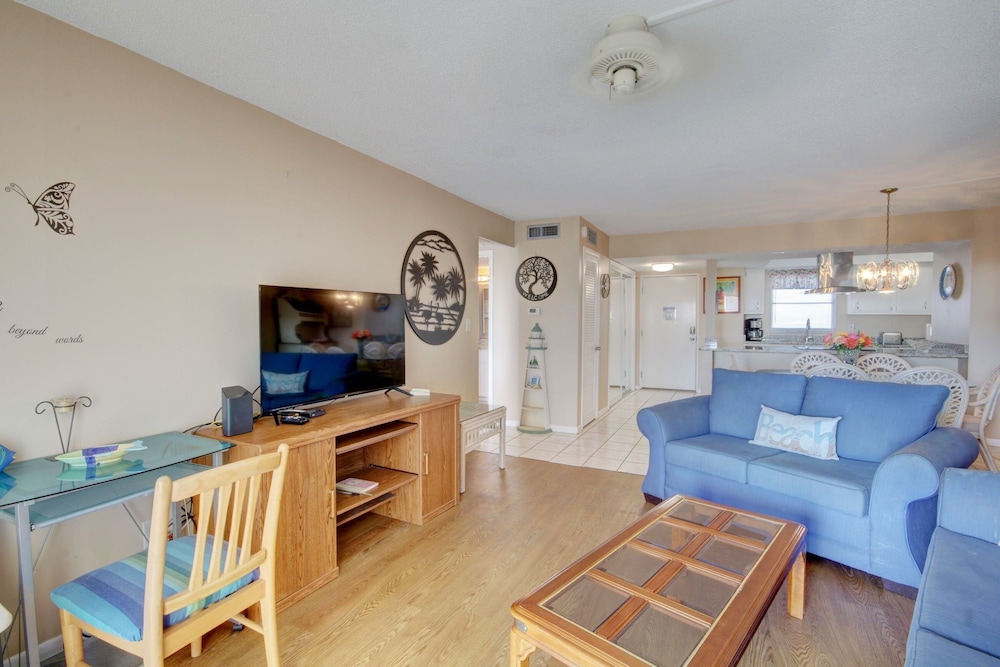 254 El Matador 1 Bedroom Condo