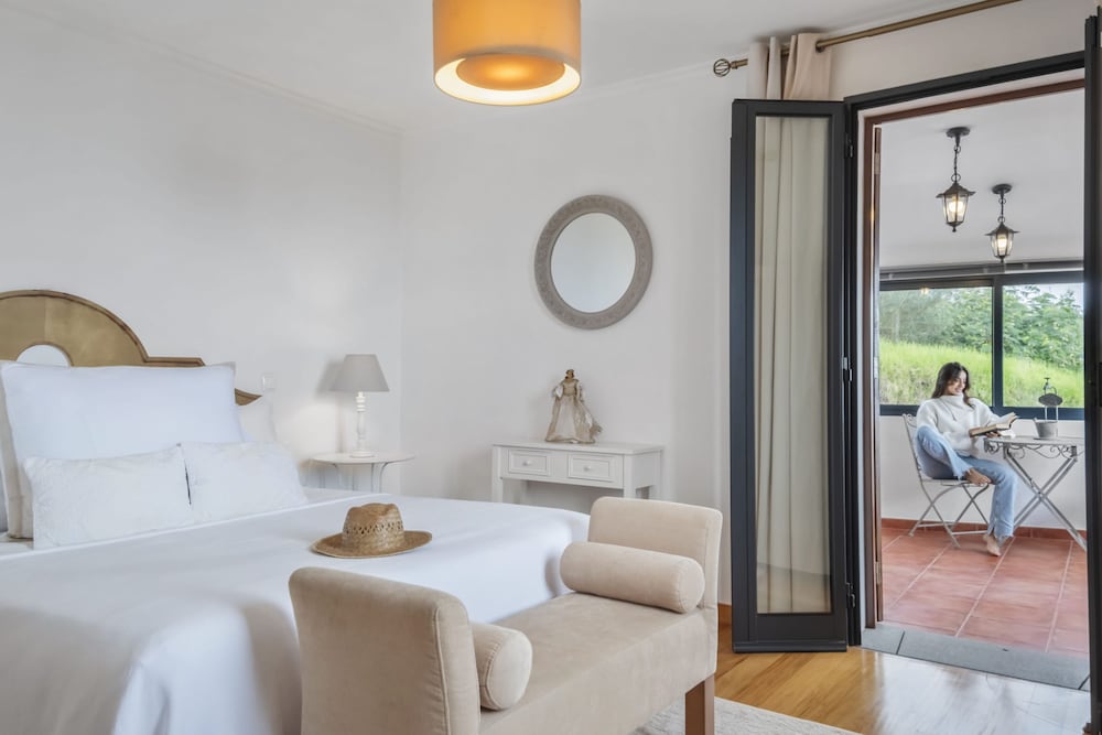 Villa Piedade by Homie