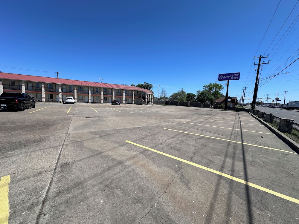 Cameron Inn & suites