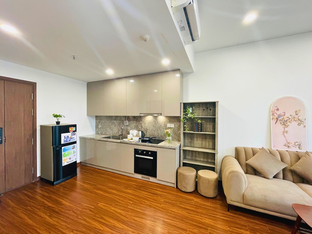 Vinhomes Ocean Park Apartment Ha Noi - 20 October Homestay