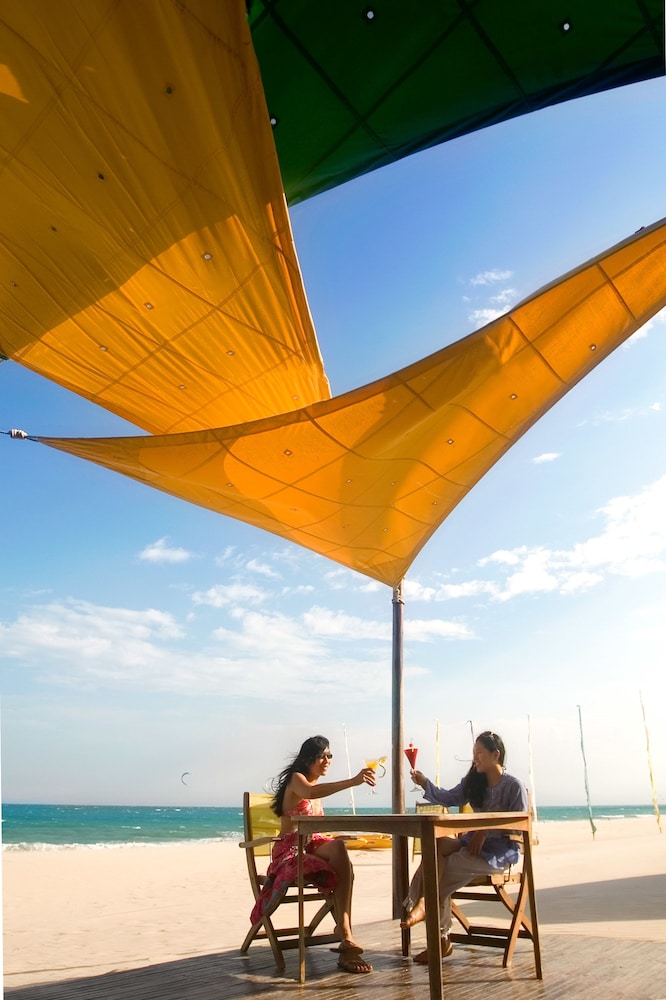 Coco Beach Resort