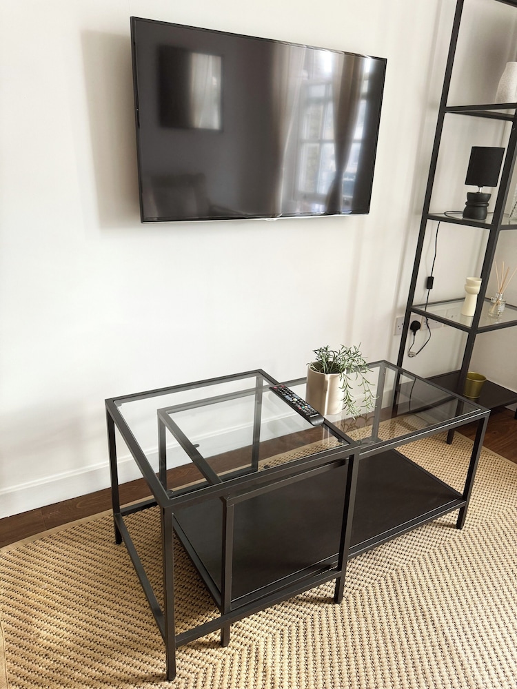 Cosy One Bedroom London Apartment