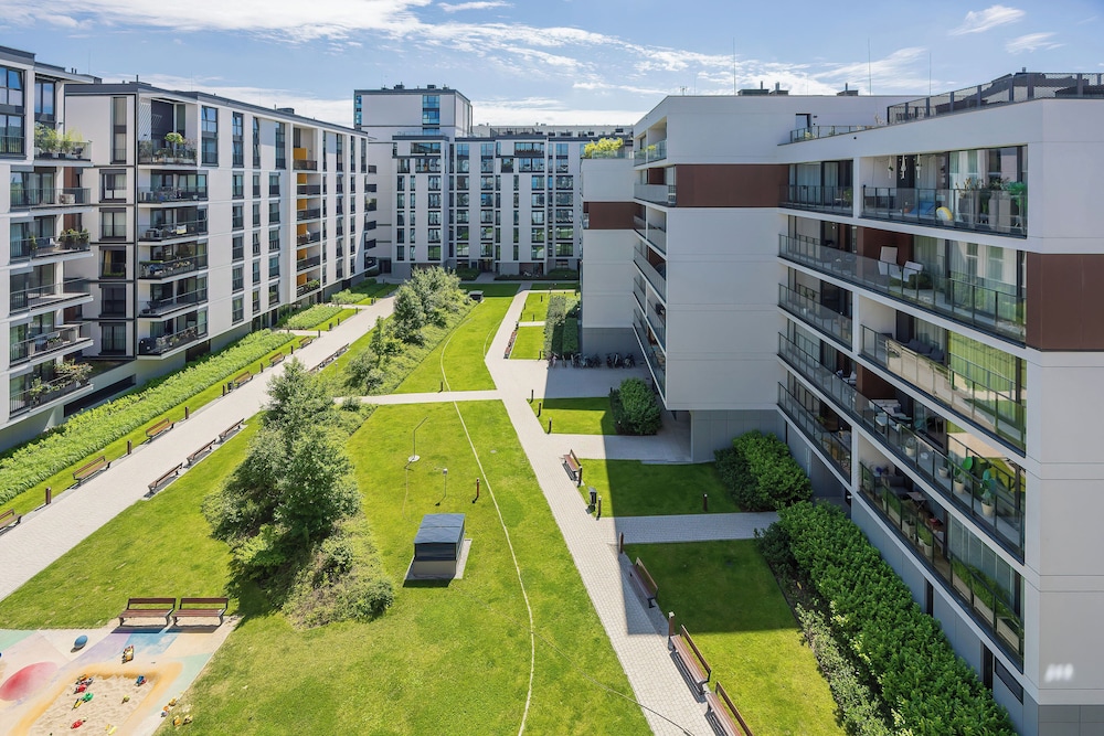 Apartment With A/C by Renters Prestige
