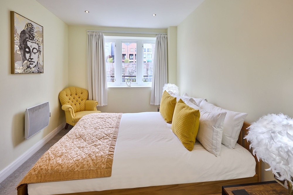 Host Stay Waterside