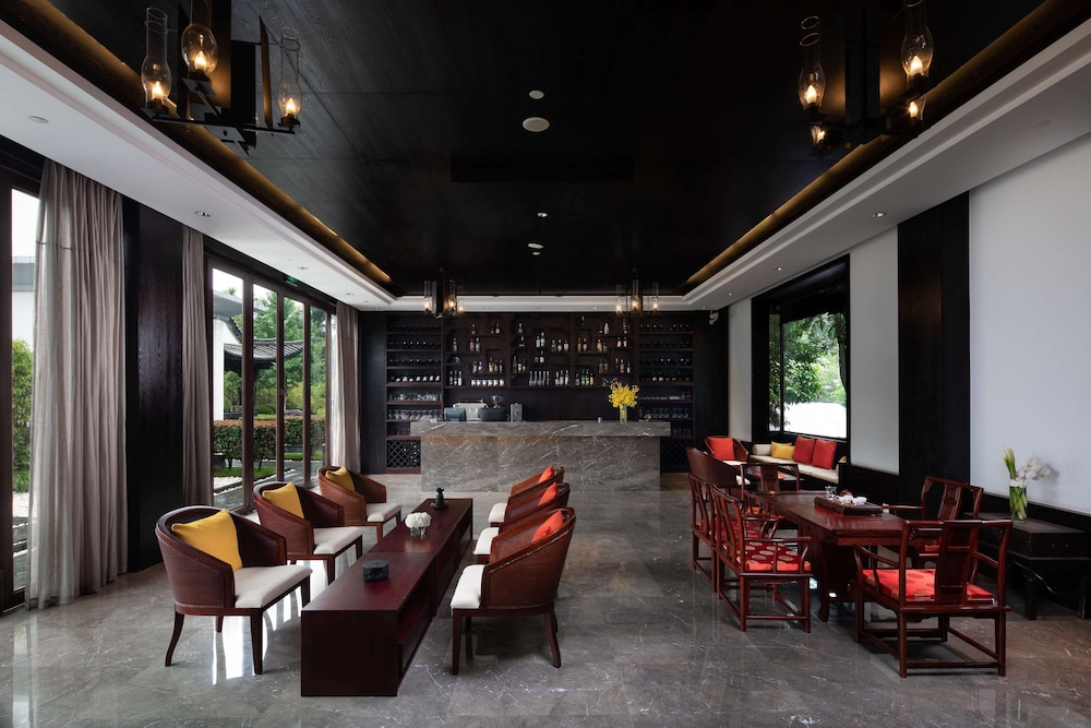 Banyan Tree Tengchong