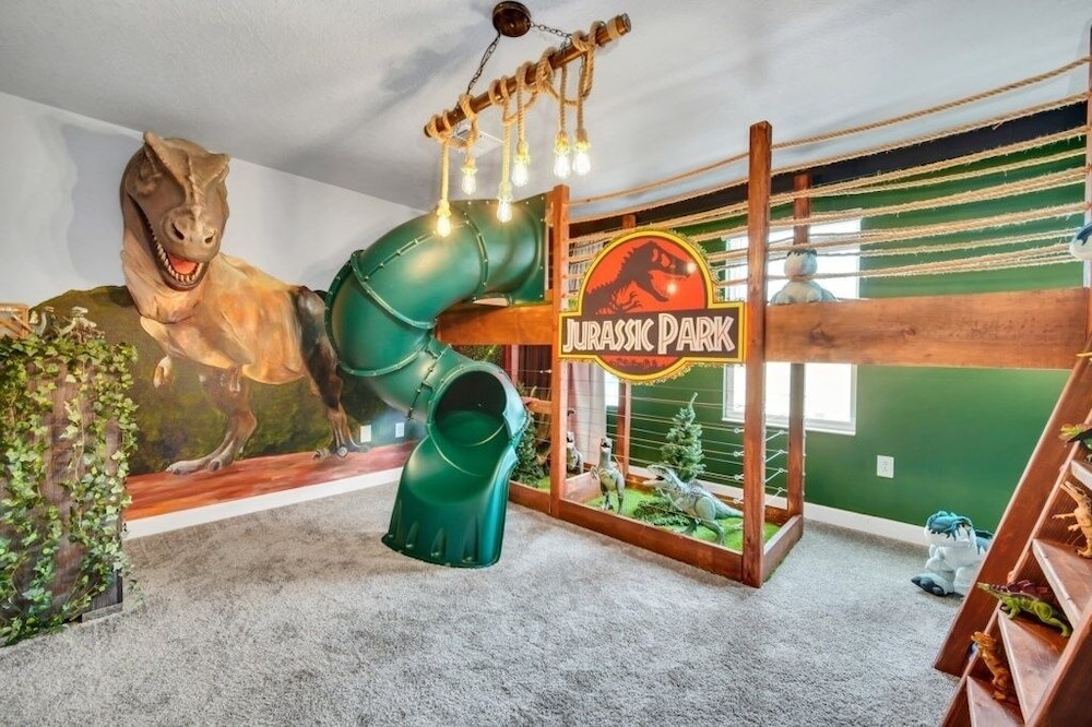 2900penolpe 9 Bedroom Home