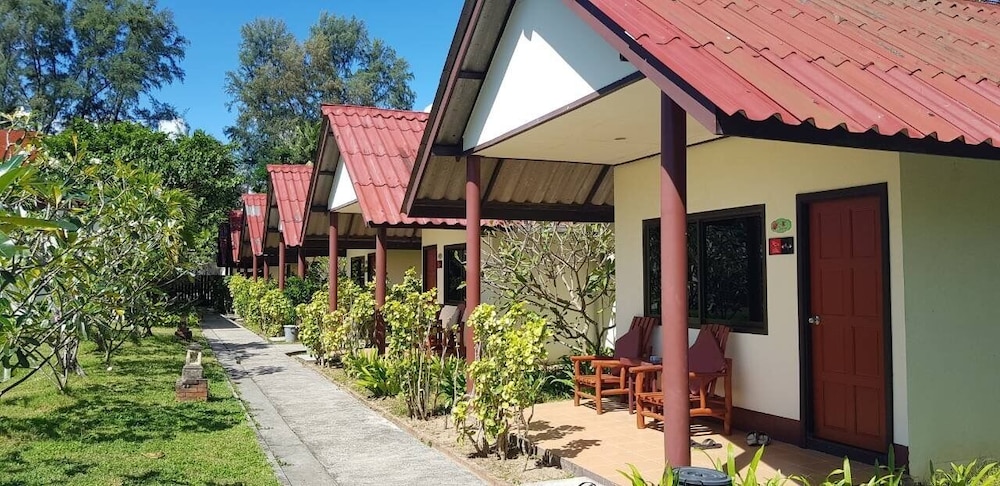 Golden Bay Cottage