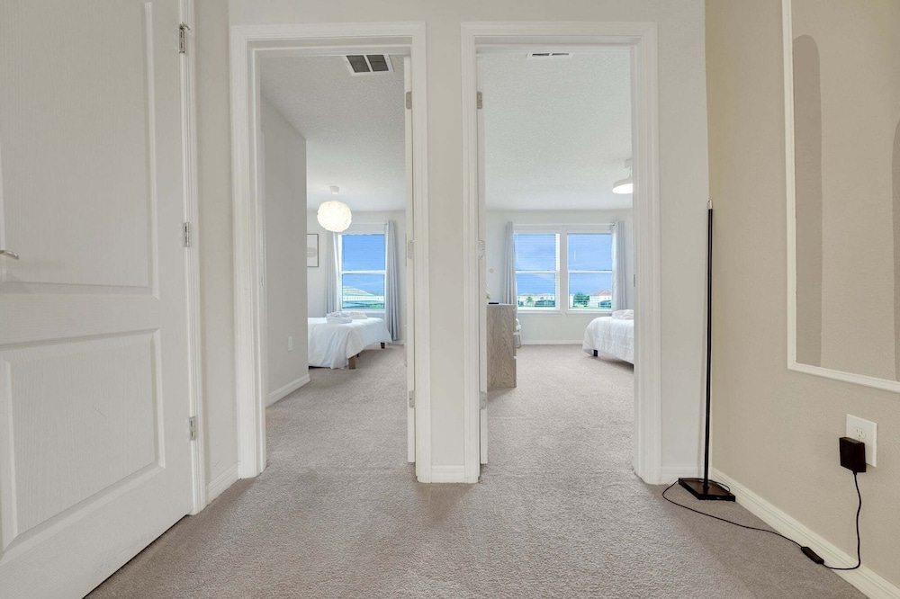 7589osl-solterra Resort 5 Bedroom Townhouse