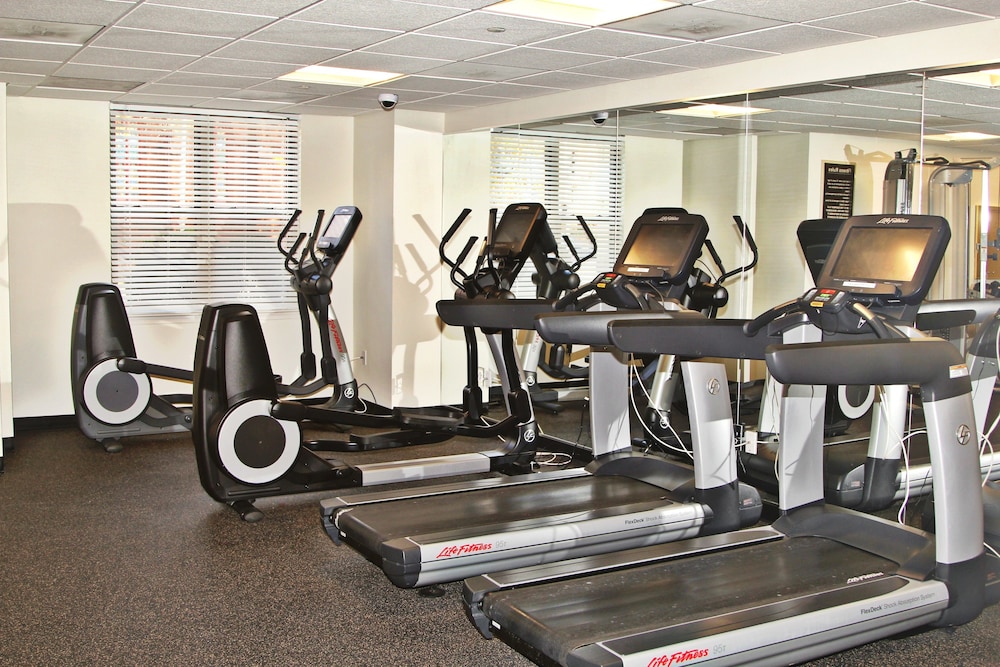 Weichert Suites at Andover House