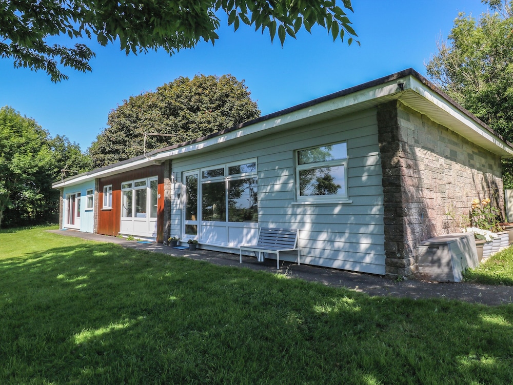 61 Norton Park
