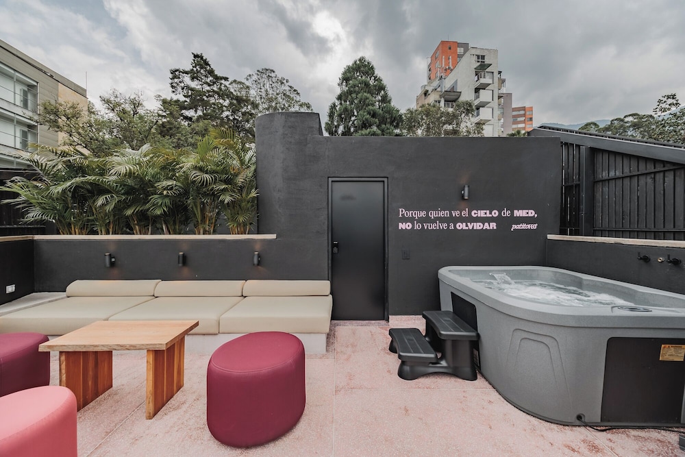 Apartment Patito Feo - Poblado