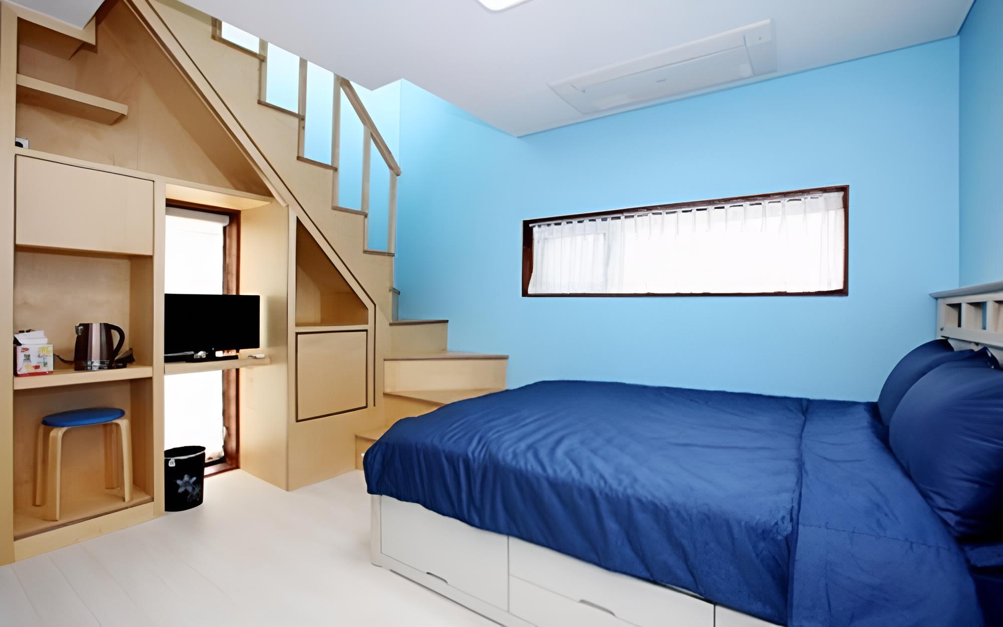 Yangyang Yachtrang Club House Pension view 2