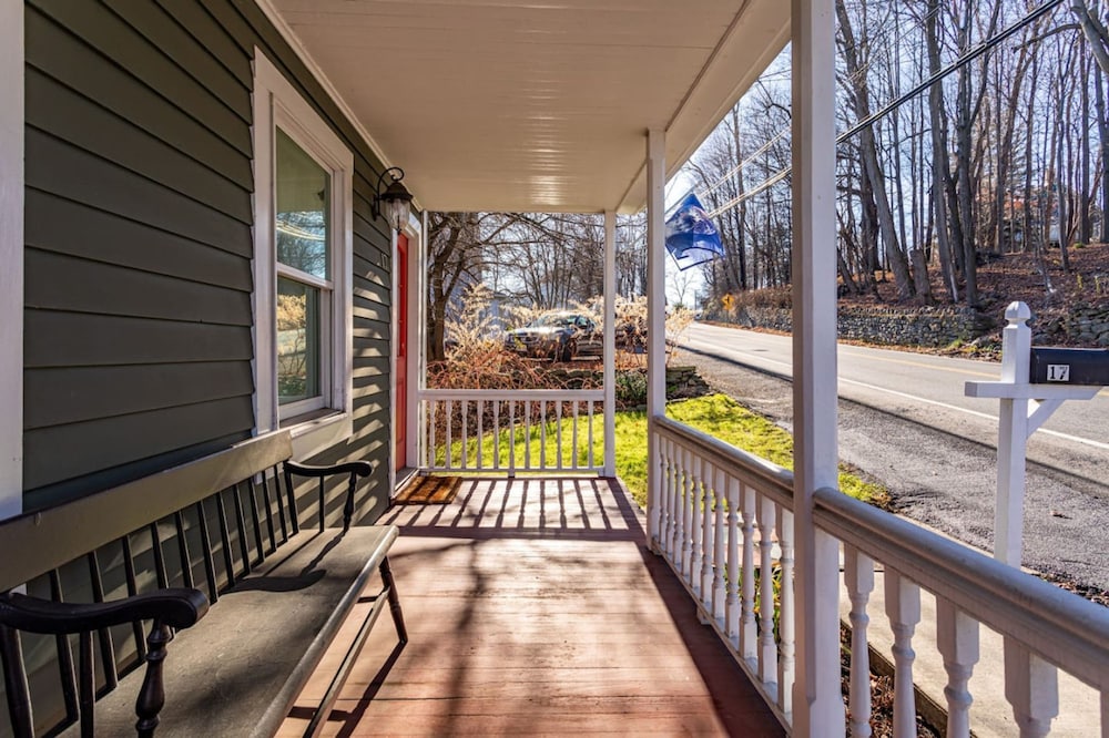 Cozy Easy Access to the Best of the Hudson Valley