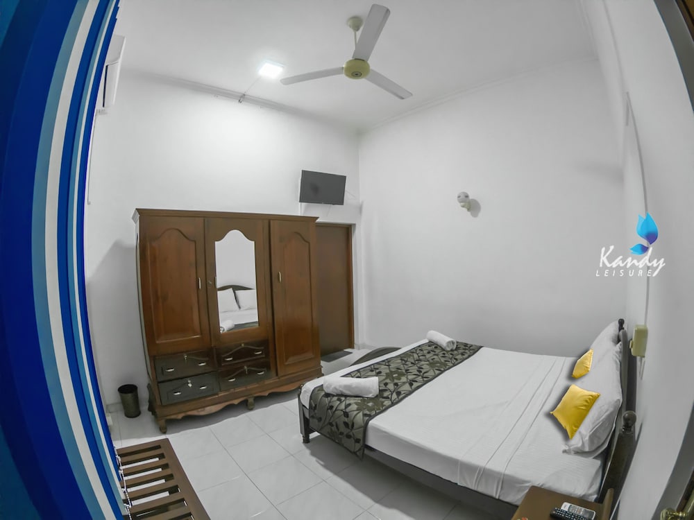 Kandy Leisure