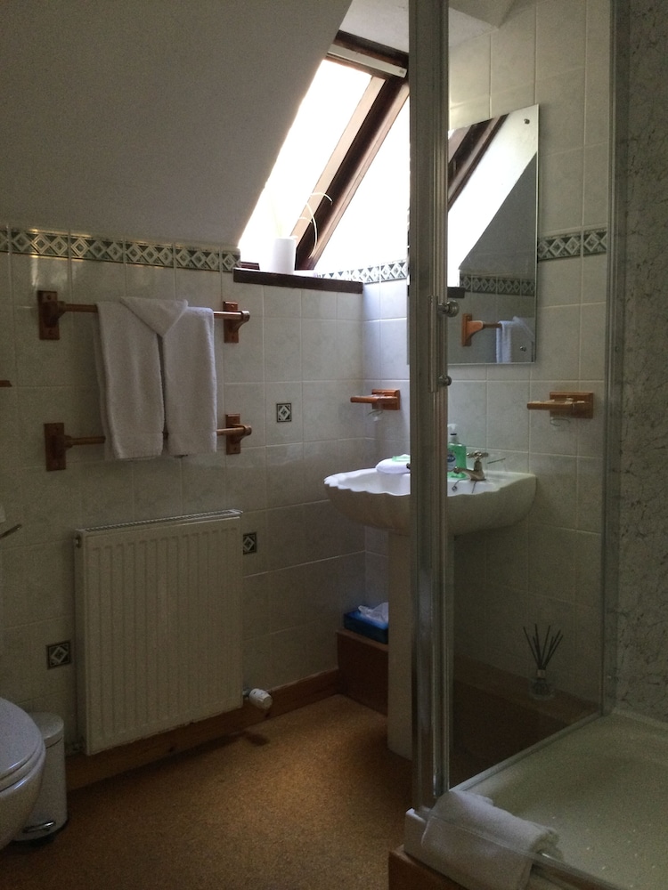 Darroch View B and B