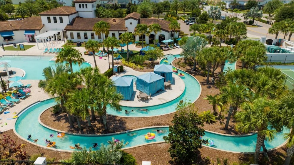 Amazing 5BR Private Pool Lakeview Near Disney