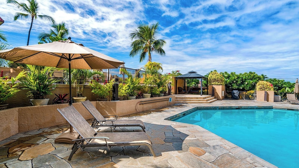 AC - Easy Walk to Restaurants Shopping - Concierge Included - Vrkcv