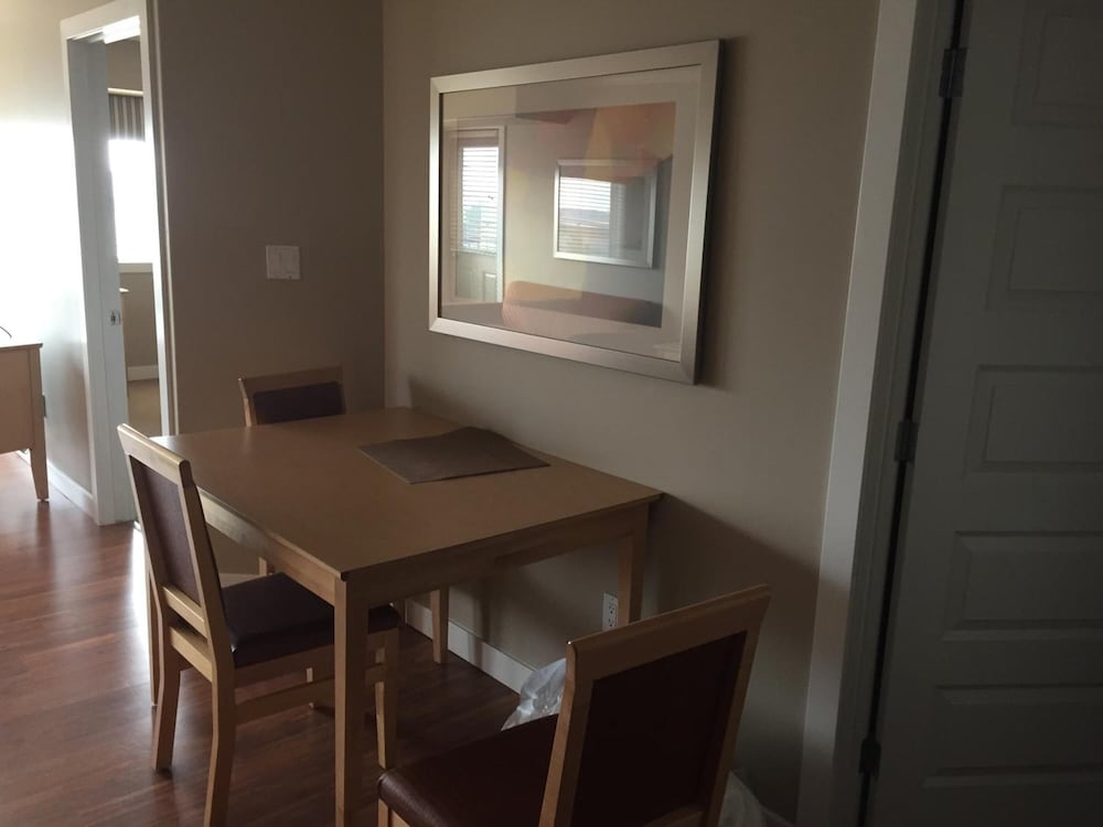 Fort Mcmurray Vacations - Clearwater Residence Hotel Timberlea - Property Image 1