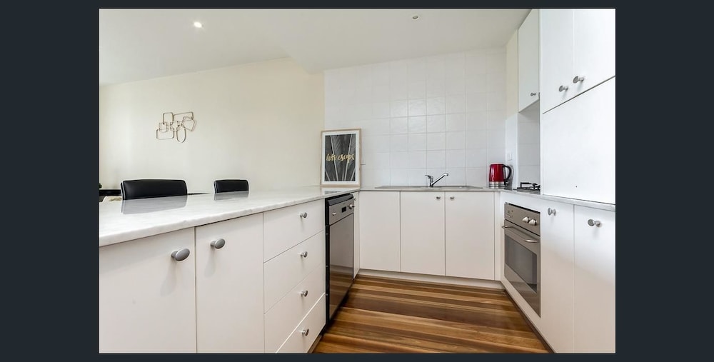 Waterfront By Gold Star Stays