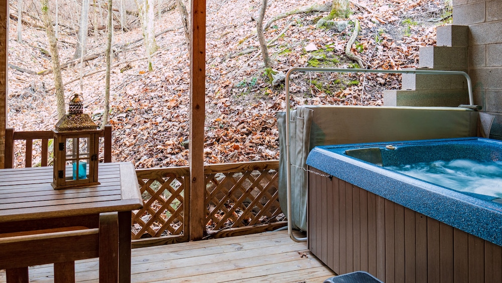Cliff Cottage Inn - Victorian B&B and Boutique Hotel