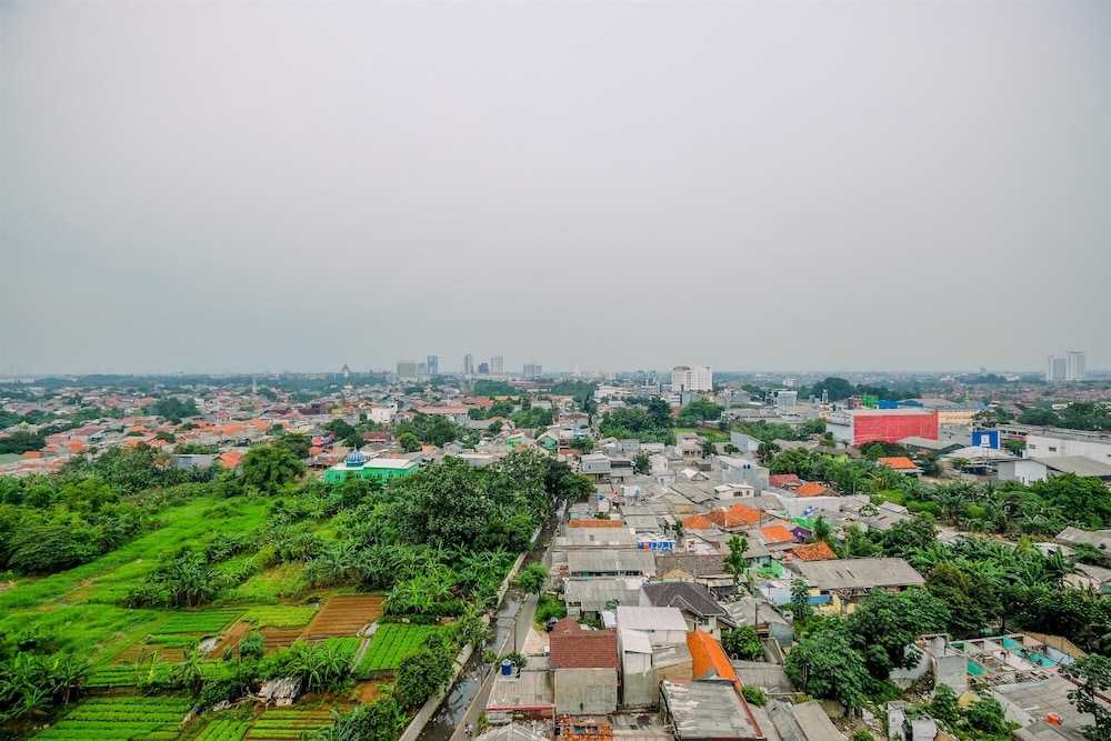 Cozy Studio At Margonda Residence 3 Apartment view 3