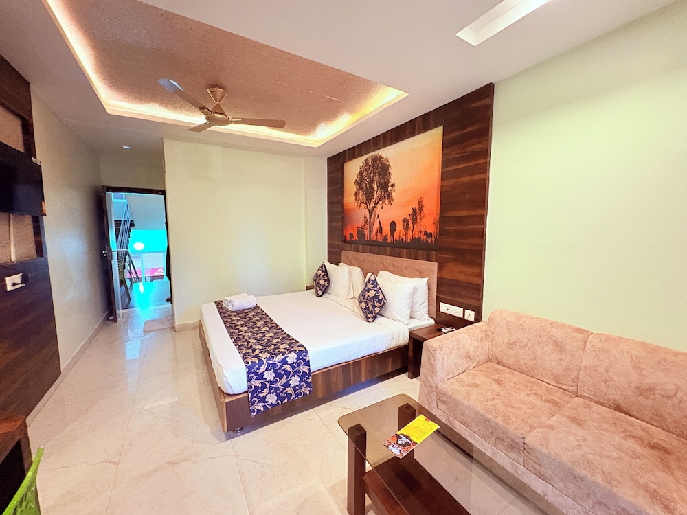 Hotel Rohit Rohini Puri