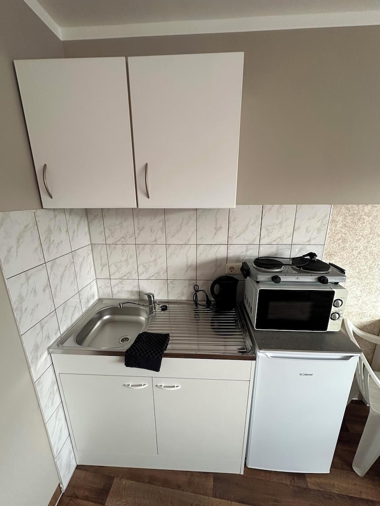 2-Rent Group Hostel Apartments HAN53