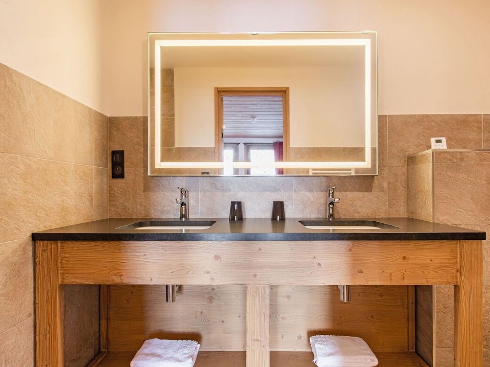 Chalet in Champagny by Ski Slopes