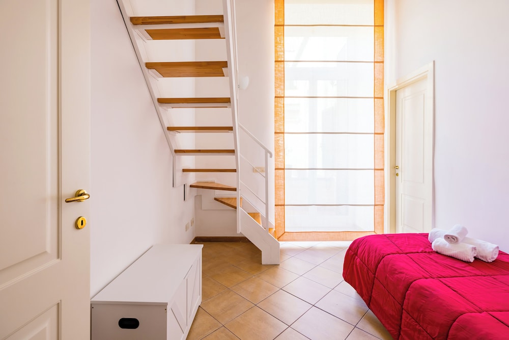 Materdei Beautiful Terrace by Napoliapartments