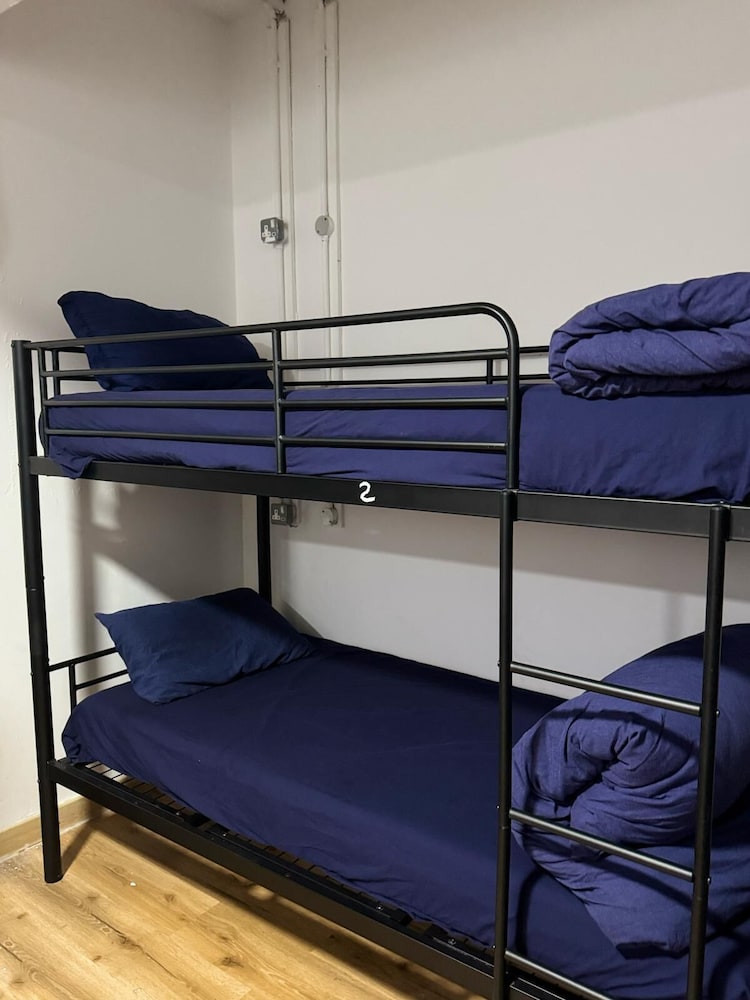 Rahman Hostel - Manchester