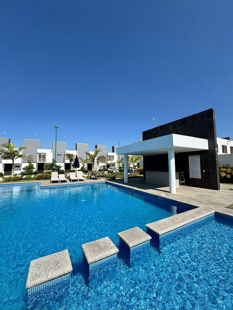 Residencia Altavela Privada 51