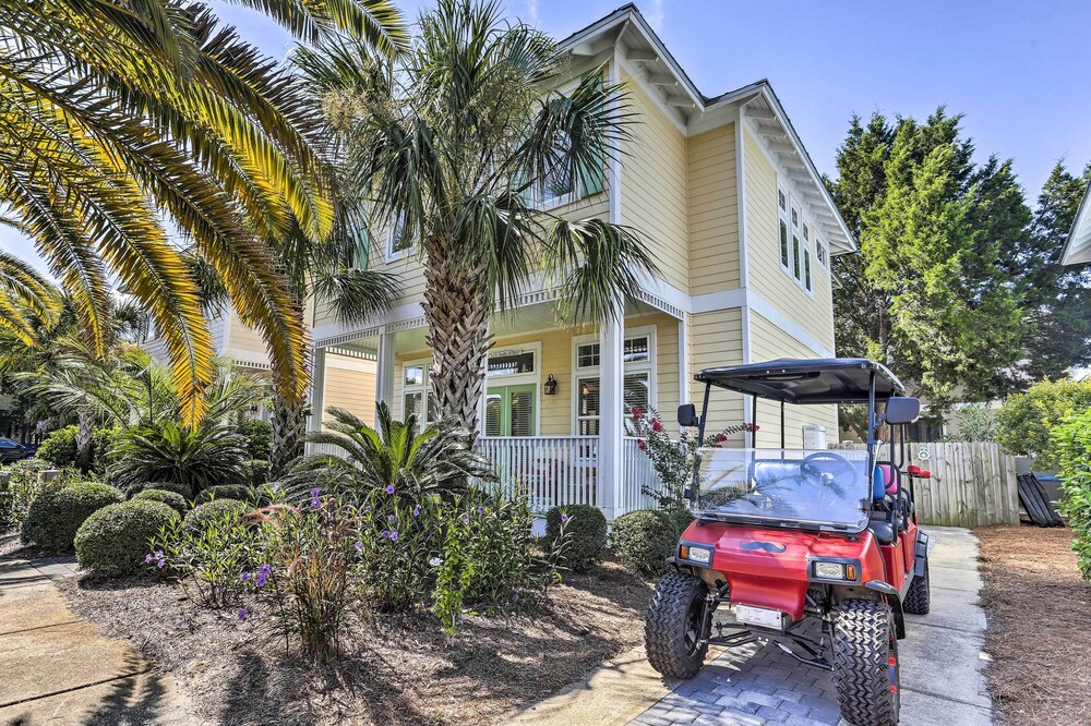 Santa Rosa Beach House w/ Spacious Deck in Santa Rosa Beach, US