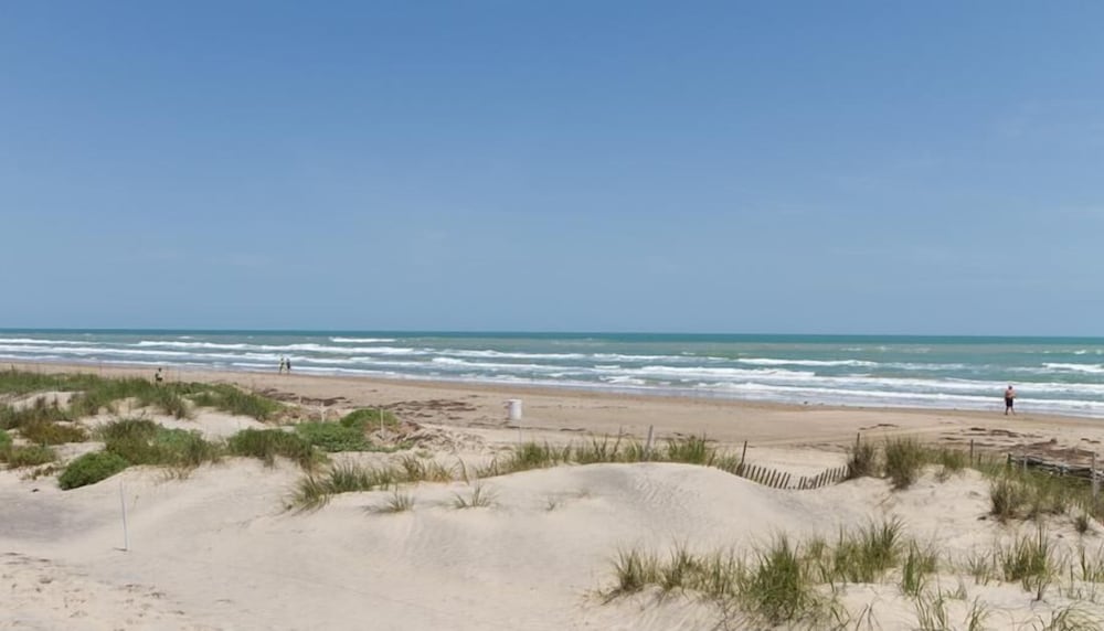 Bahia Mar #112f