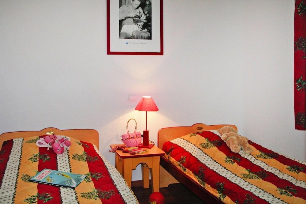 Cassen Holiday for Eight Guests