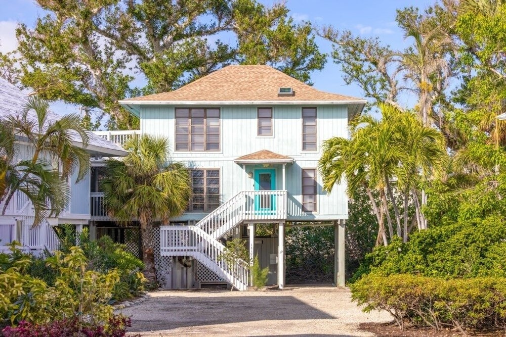 Sunset Captiva 19 2 Bedroom Condo