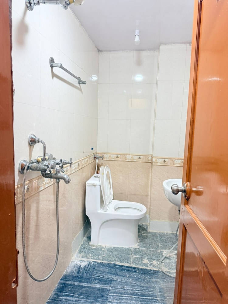 SHRI SHYAM KASHI STAY VARANASI