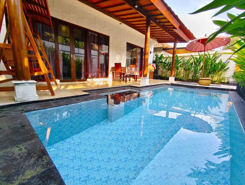 Private Pool Villas Kuta