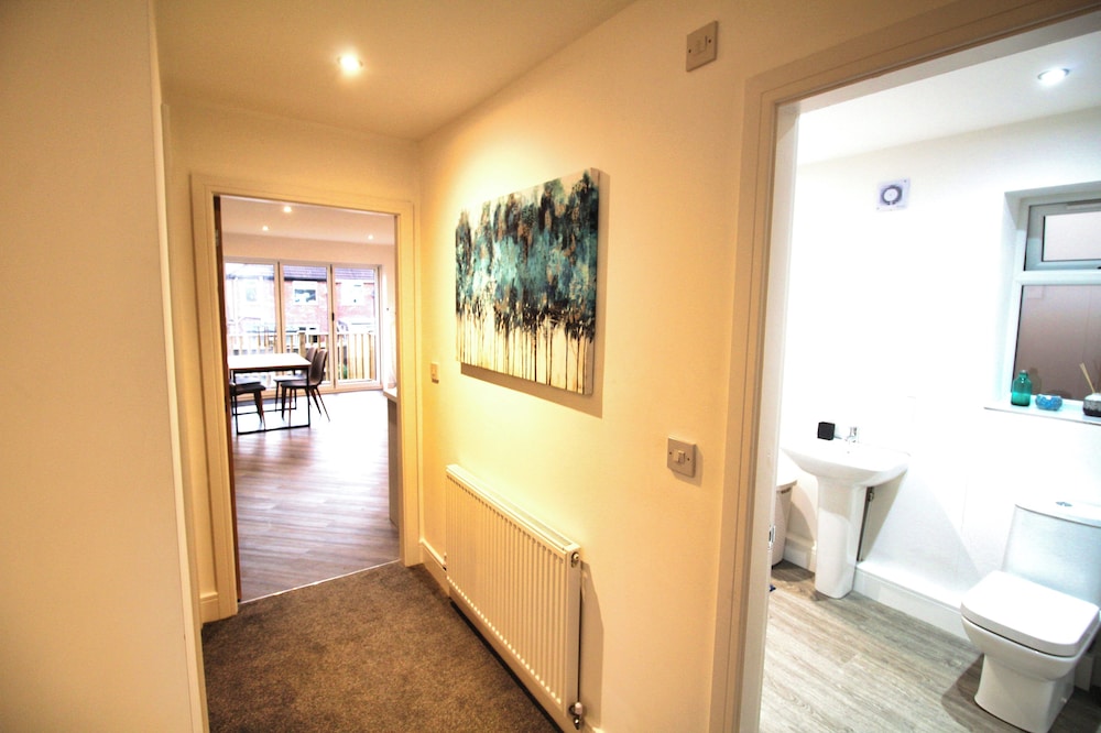 2 Bed Bungalow - Enclosed Garden - Wheel Chair Acc