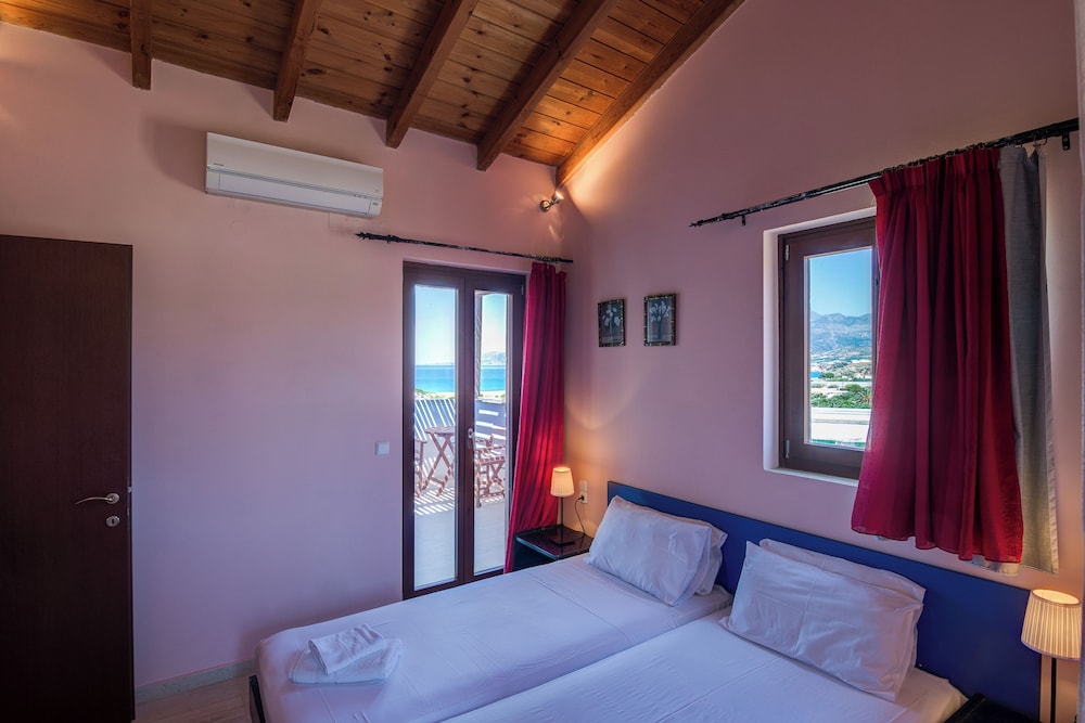 Crete Essence Villas – Lagkada