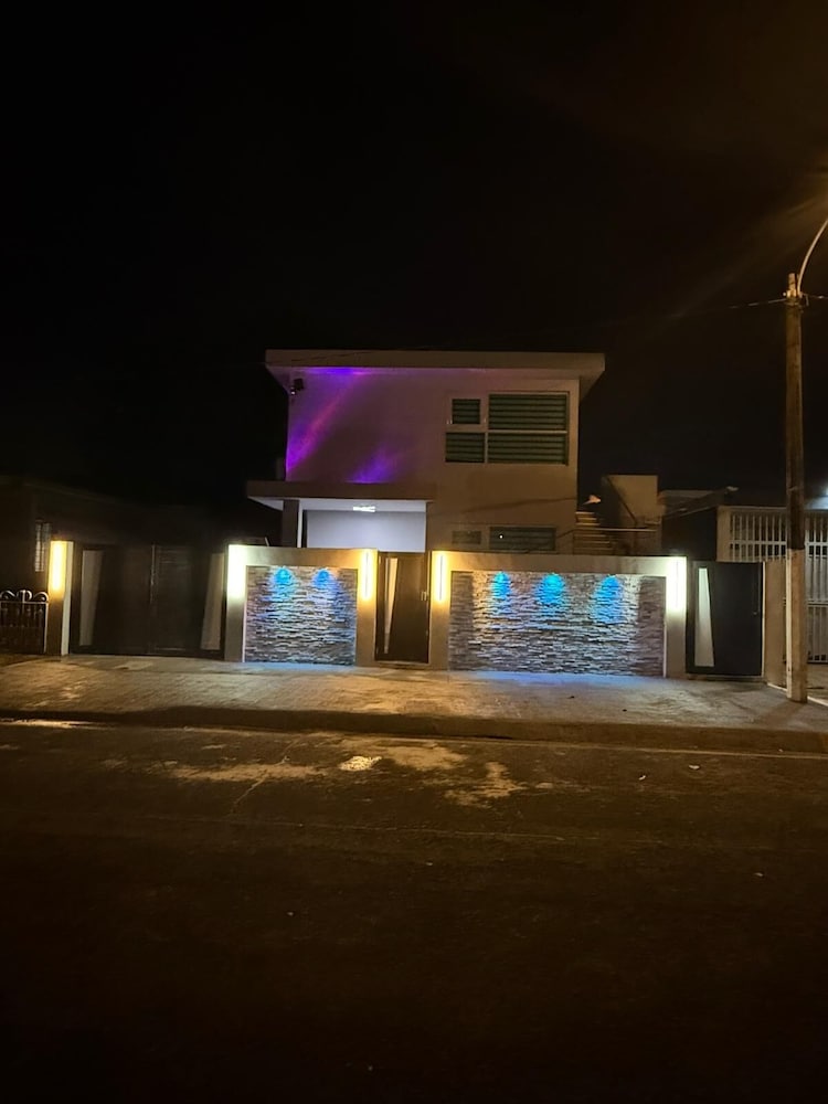 Villa Tropicana