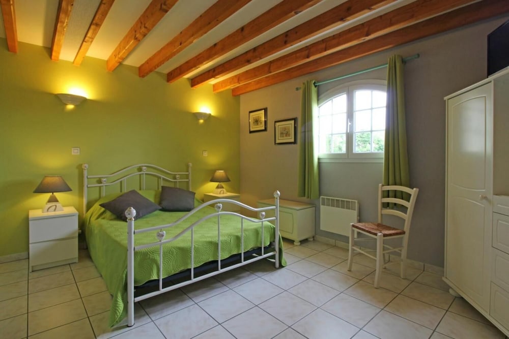 Le Cabassou view 2
