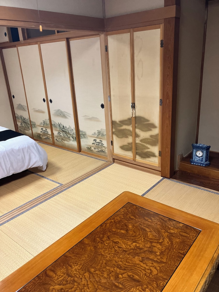 private Lodging KASE Gosyogawara