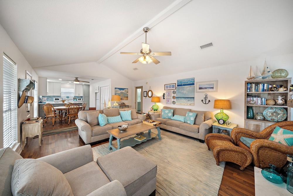 Island Breeze by Ryson Vacation Rentals