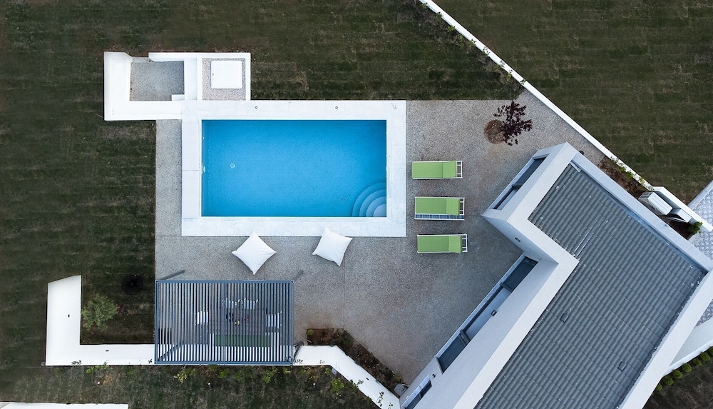 Theeta Elia Villa - Metamorfosi Halkidiki